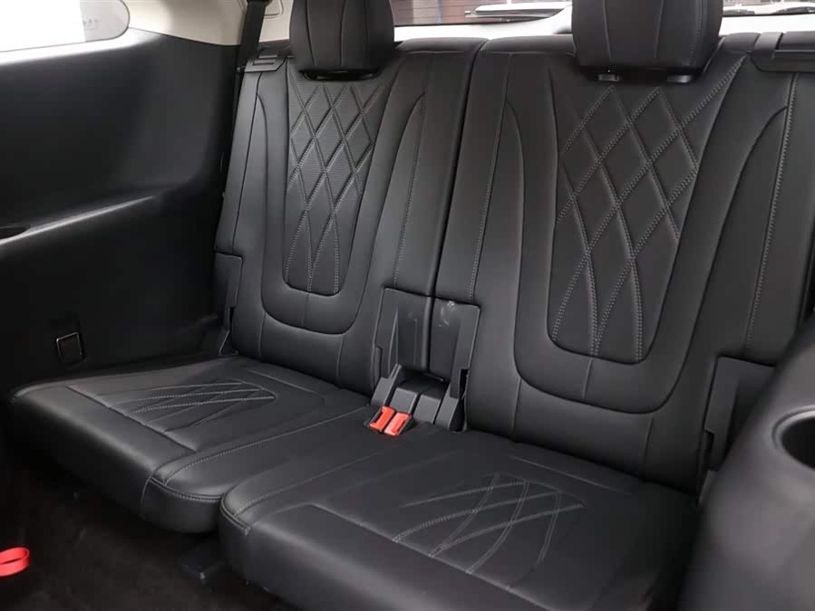 HongQi HS7 PHEV 2025 #22 HongQi HS7 PHEV 2025 car image #22