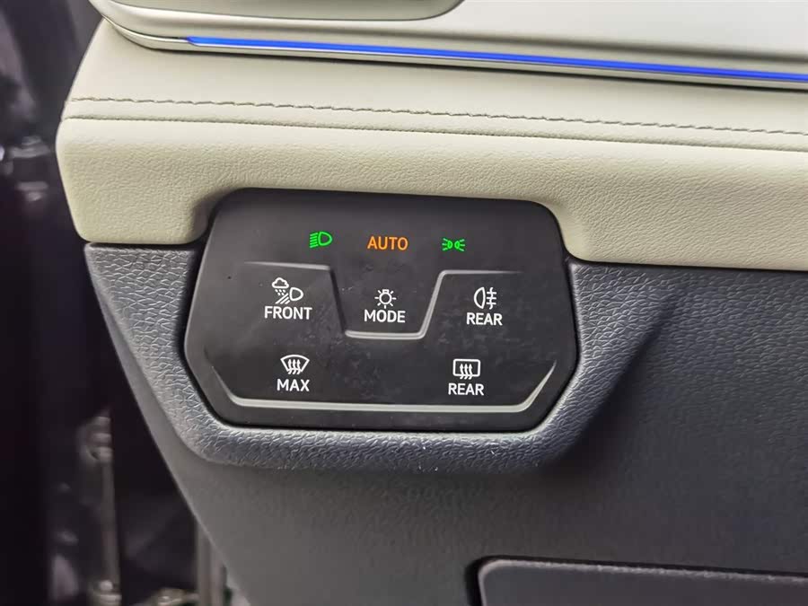 Volkswagen ID.6 Crozz 2023 car image #22