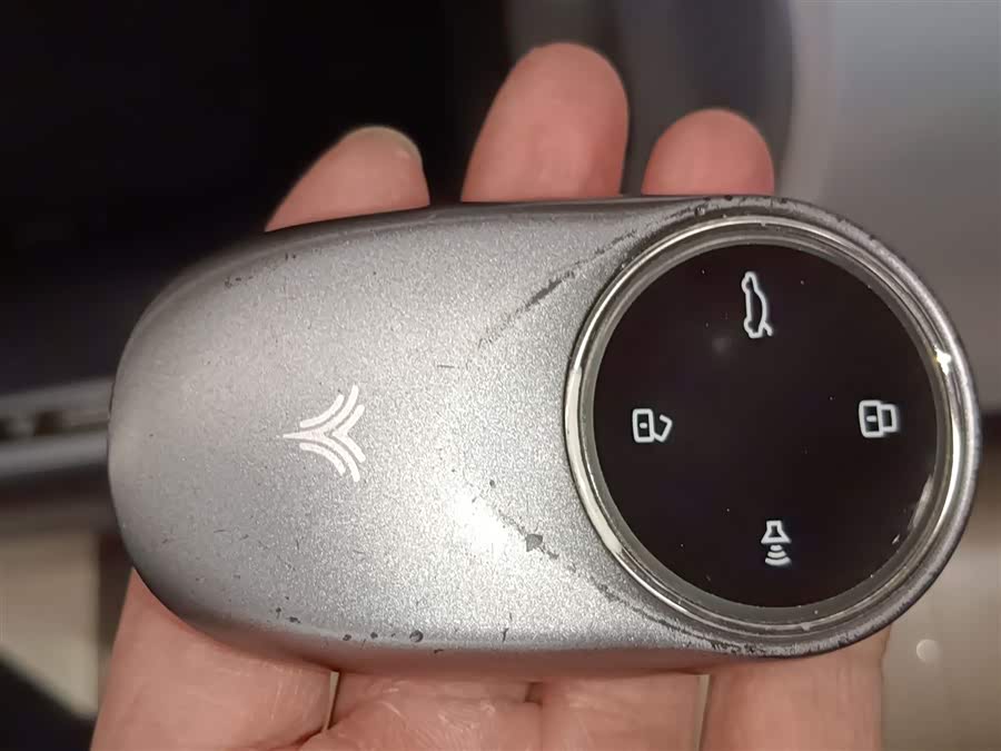 哪吒汽车 哪吒GT 2024 汽车图片 #22