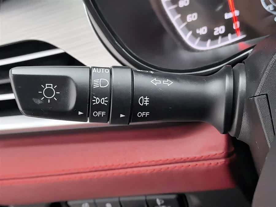 Changan CS85 Coupe 2020 car image #22