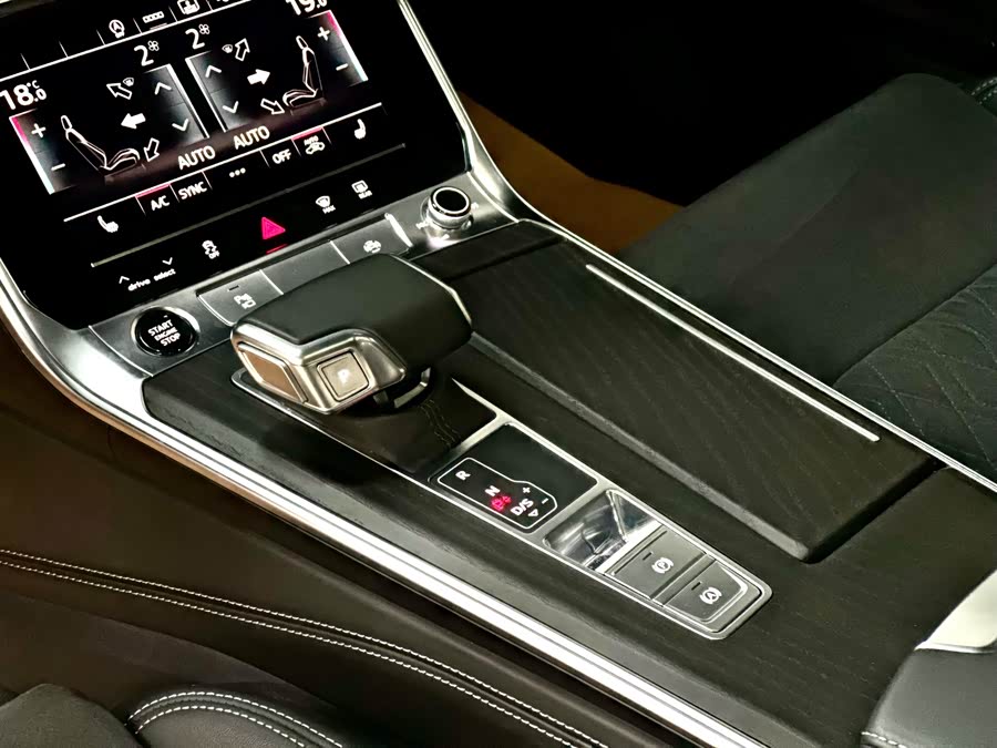 Audi A6L 2024 #22 Audi A6L 2024 immagine di auto #22