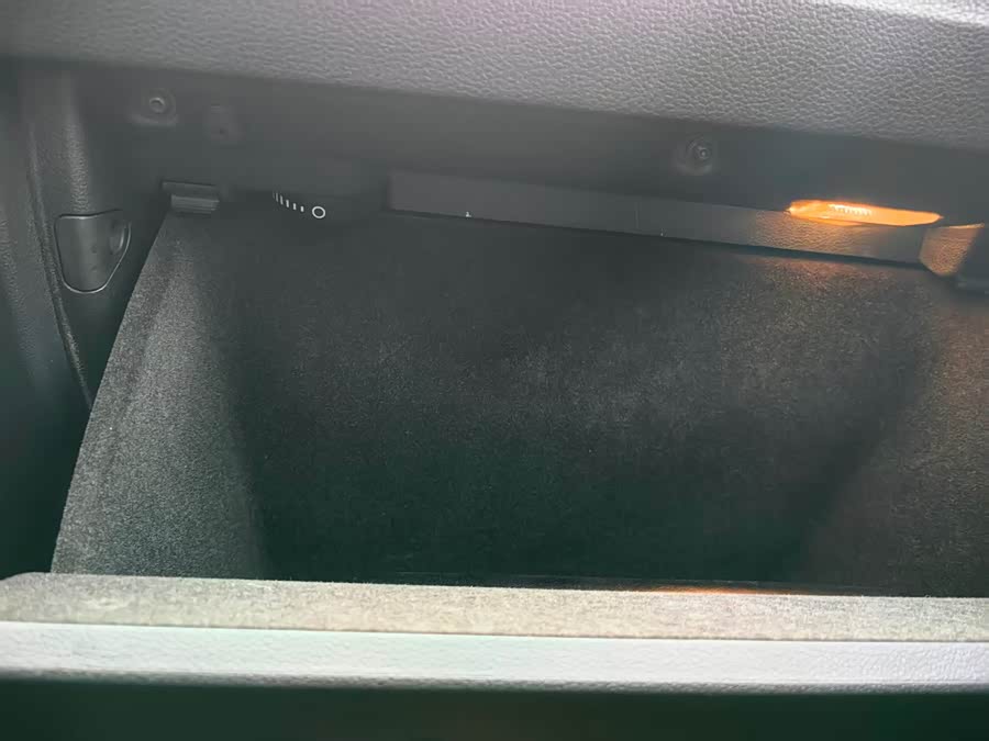 Volkswagen Golf Sportsvan 2018 image de voiture #22