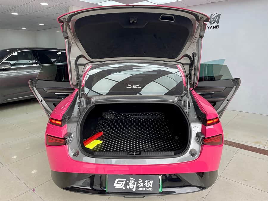 小鹏 小鹏P7 2022 汽车图片 #22