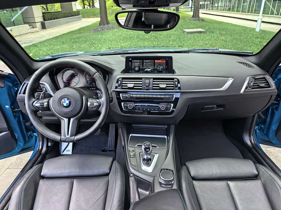 BMW M2 2018 car image #22