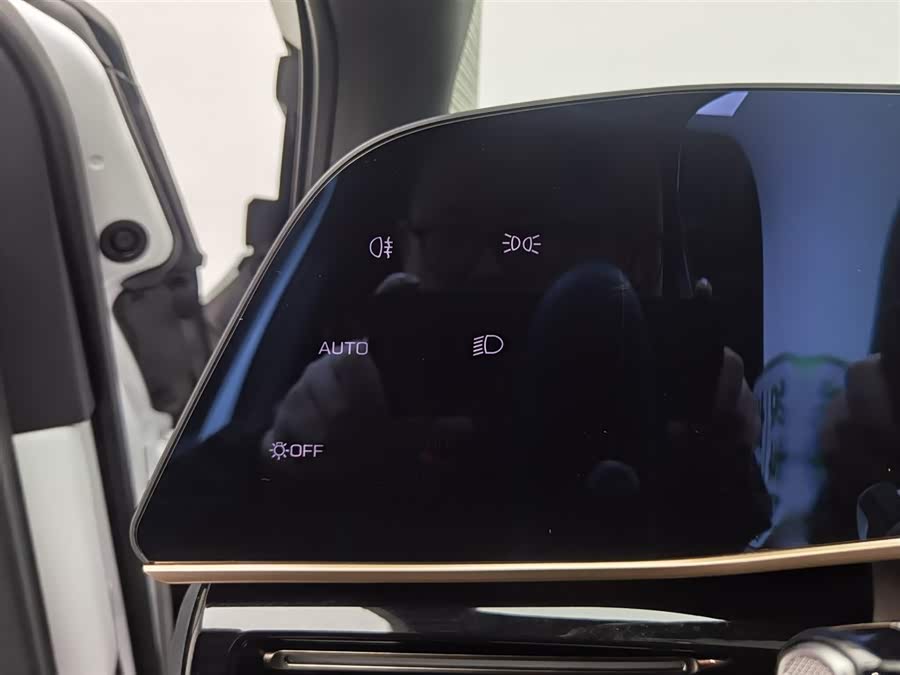 HongQi EH7 2024 #22 HongQi EH7 2024 car image #22