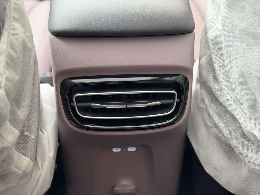 HongQi TianGong 05 2025 immagine di auto #22