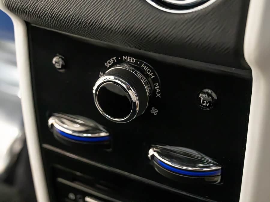 Rolls-Royce Cullinan 2020 car image #22
