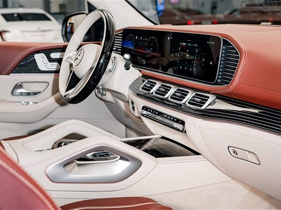 Mercedes-Benz Maybach GLS 2024 car image #22