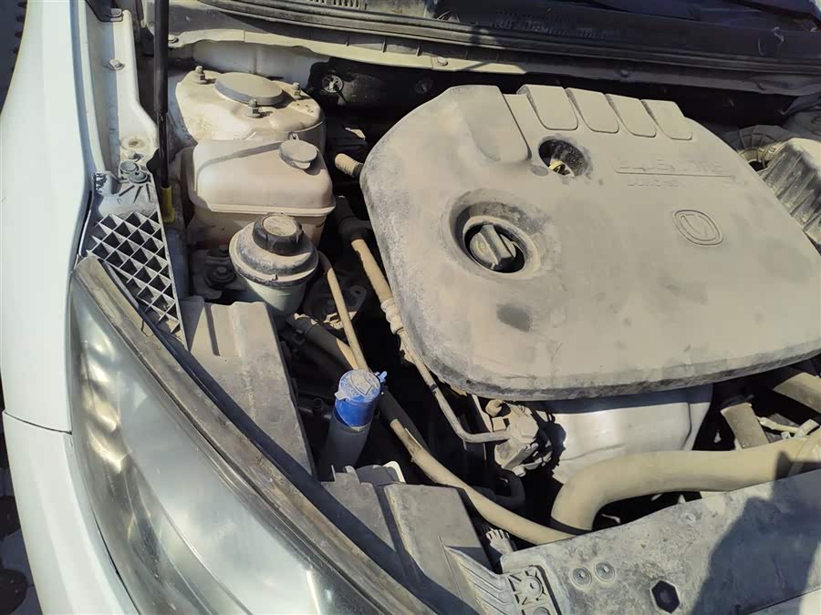 Changan Eado XT 2017 изображение автомобиля #22