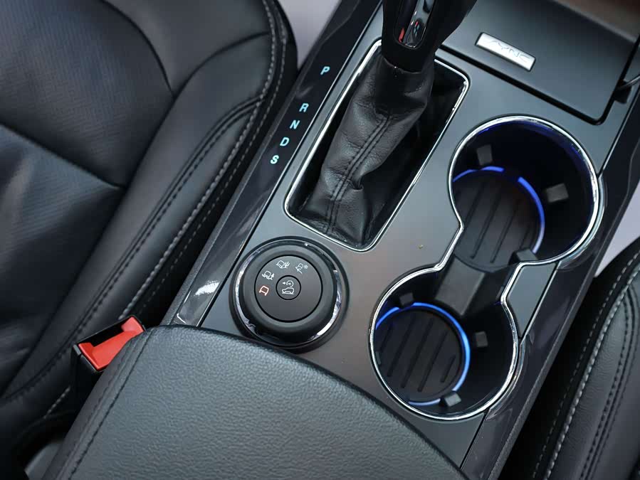 Ford Explorer (Imported) 2018 #22 Ford Explorer (Imported) 2018 car image #22