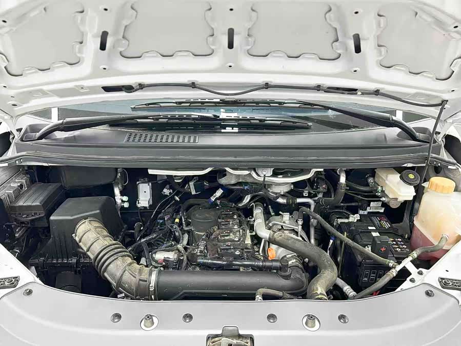 Forthing Lingzhi 2024 #22 Forthing Lingzhi 2024 immagine di auto #22