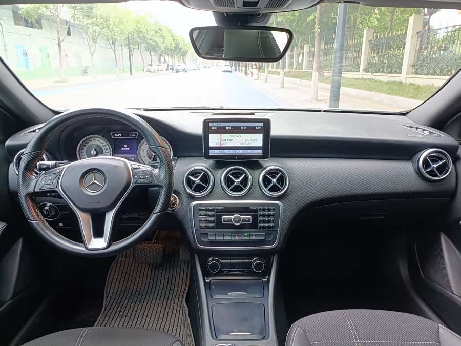 Mercedes-Benz A Class (Imported) 2014 #22 Mercedes-Benz A Class (Imported) 2014 car image #22
