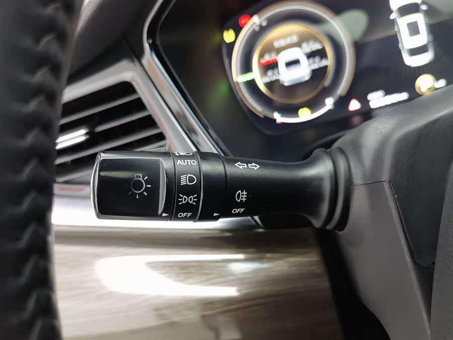 GEELY Ulion New Energy 2018 #22 GEELY Ulion New Energy 2018 immagine di auto #22