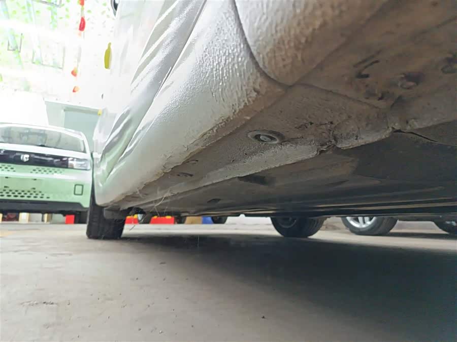 起亚 起亚K4 2015 汽车图片 #22