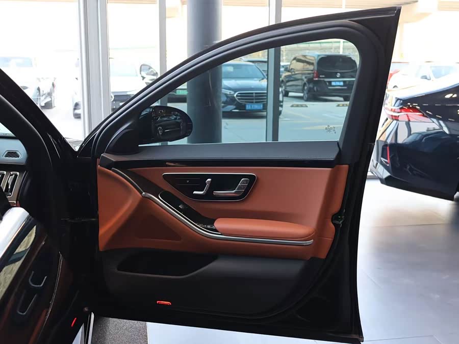 Mercedes-Benz S Class 2023 car image #22