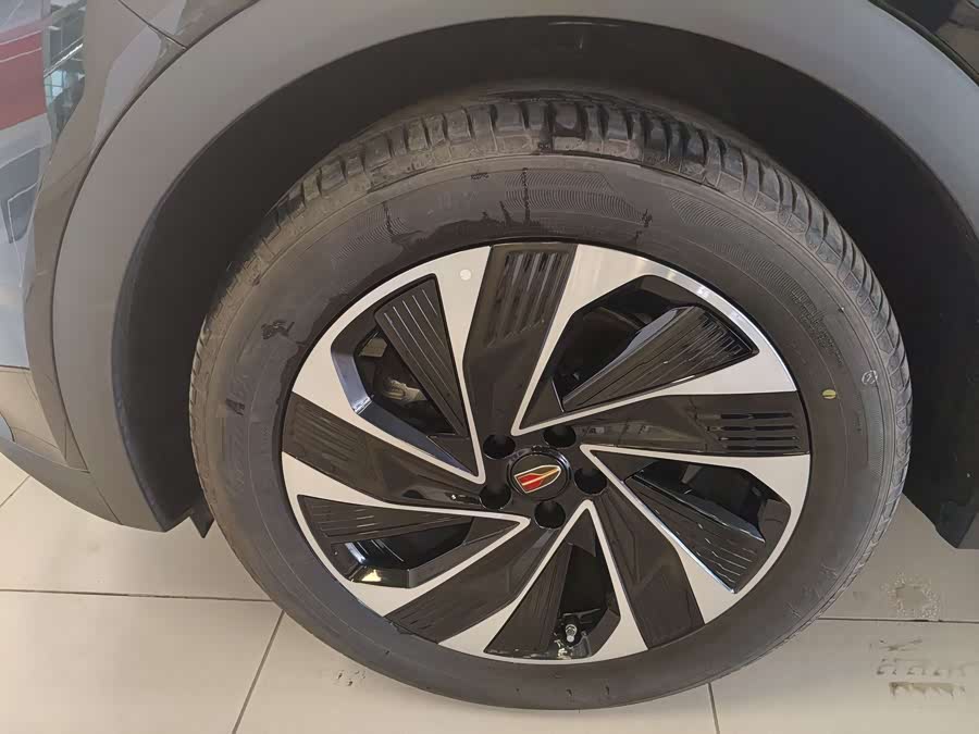 HongQi HS7 PHEV 2024 #22 HongQi HS7 PHEV 2024 car image #22