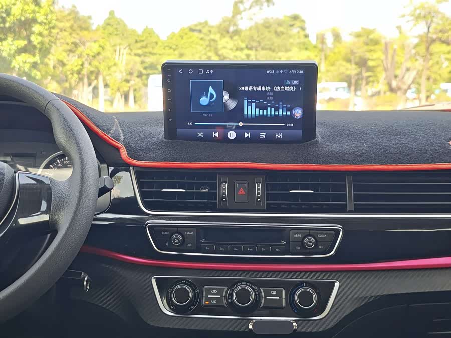 Forthing SX6 2019 صورة سيارة #22