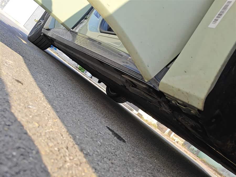 HongQi EH7 2024 #22 HongQi EH7 2024 car image #22