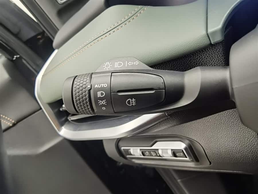 GEELY Okavango L 2024 #22 GEELY Okavango L 2024 car image #22