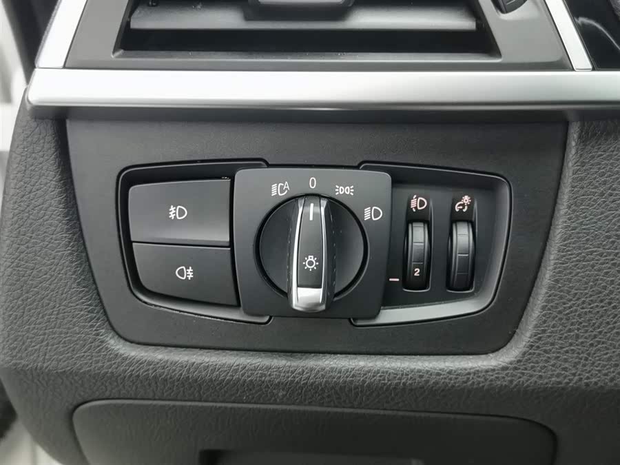 BMW 3 Series GT 2020 car image #22