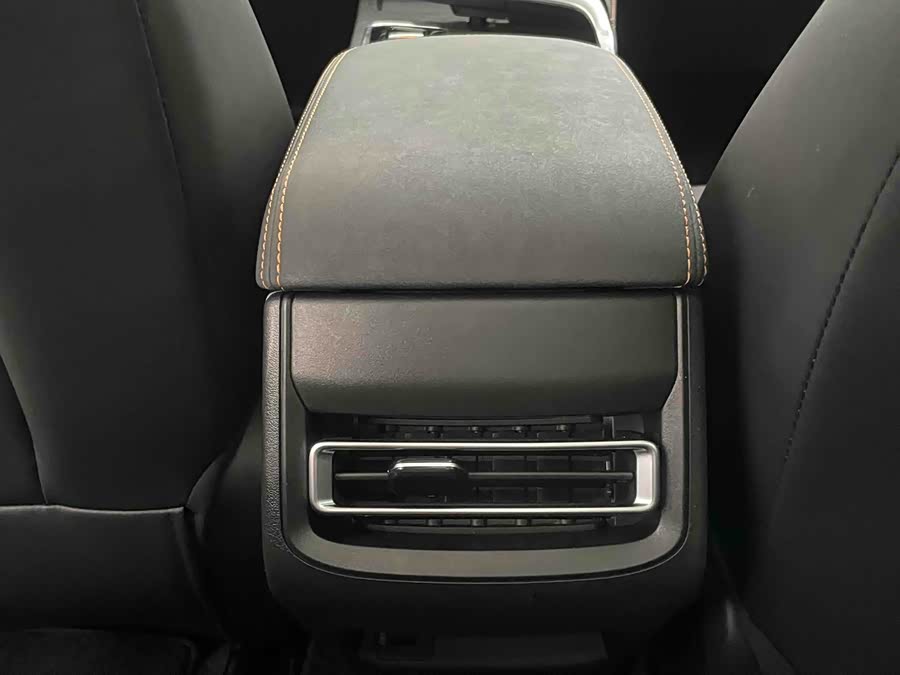 长安 长安UNI-T 2022 汽车图片 #22