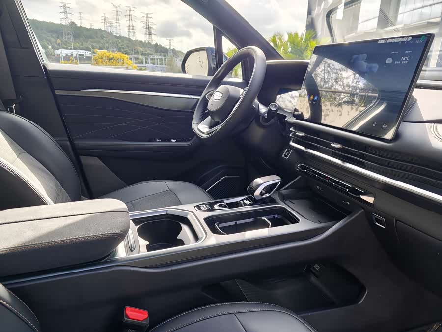 GEELY Okavango L 2025 immagine di auto #22