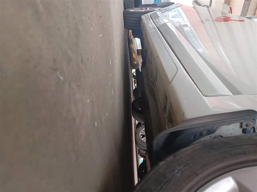 Suzuki Liana A6 2014 immagine di auto #22