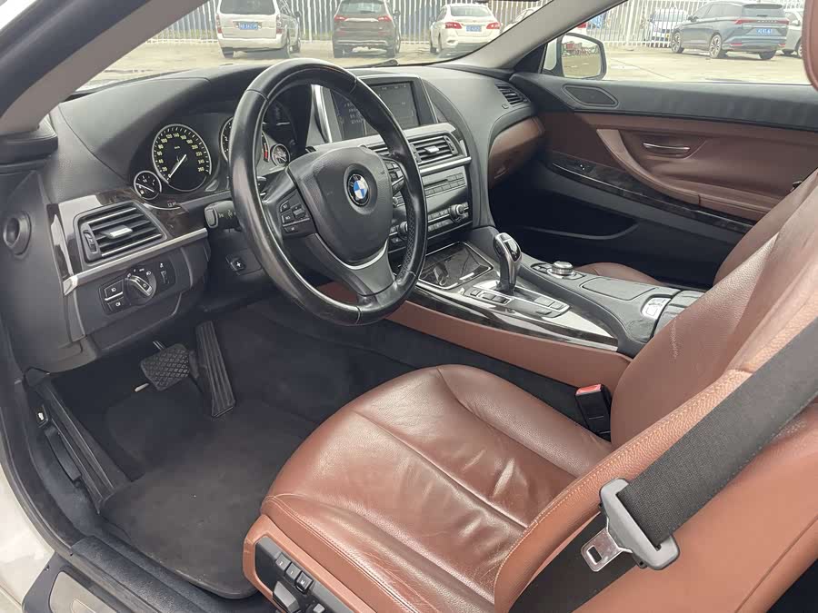 BMW 6 Series 2011 car image #22