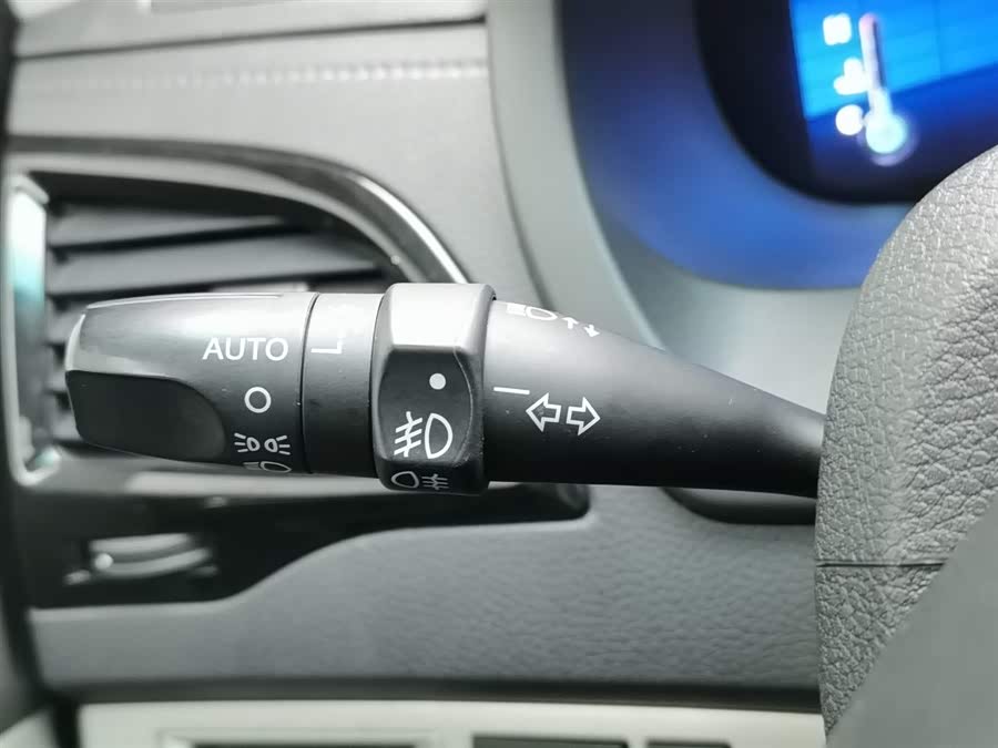 BYD S7 2015 car image #22