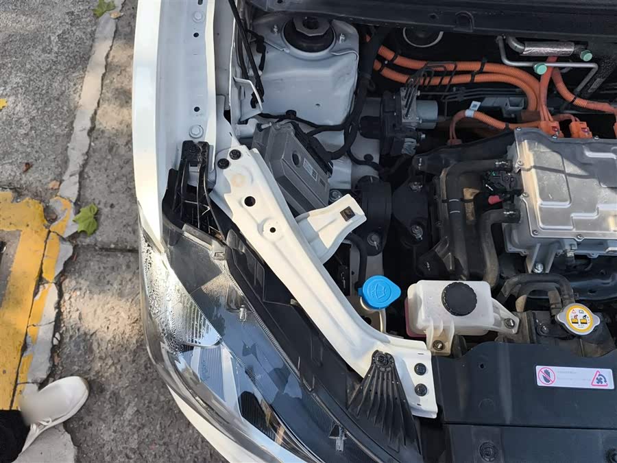 哪吒汽车 哪吒AYA 2023 汽车图片 #22