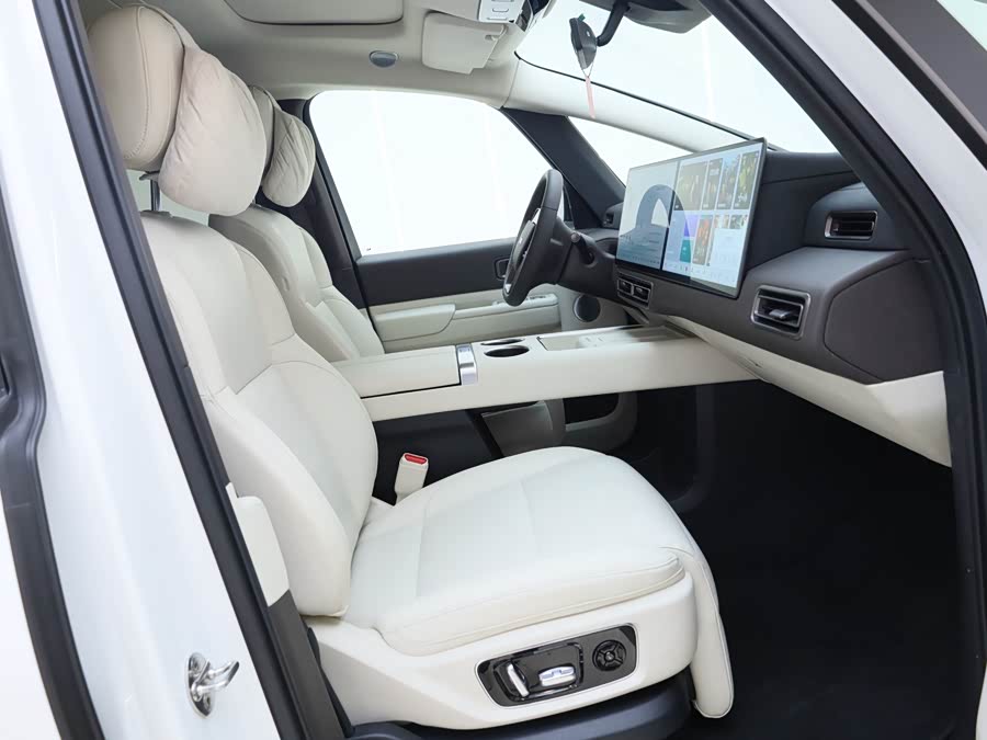 理想汽车 理想MEGA 2024 汽车图片 #22