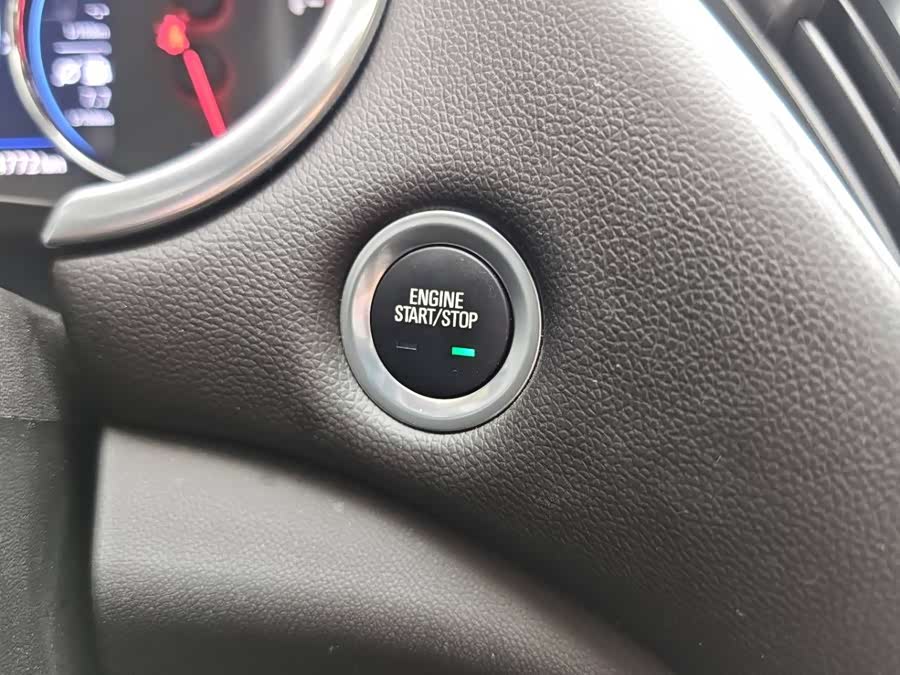 Chevrolet Orlando 2019 car image #22