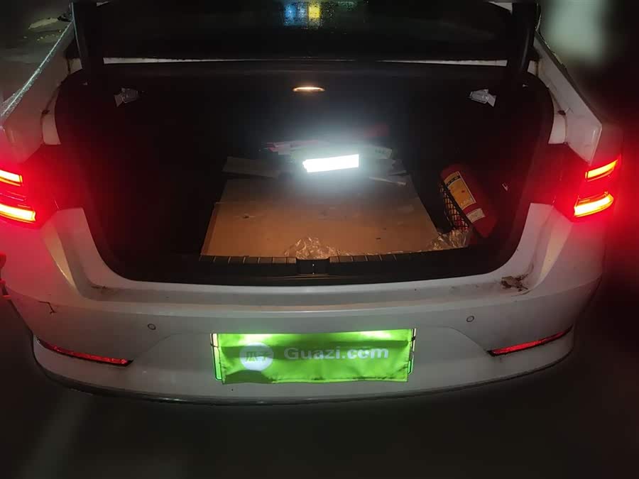 BYD Qin Pro New Energy 2019 #22 BYD Qin Pro New Energy 2019 car image #22