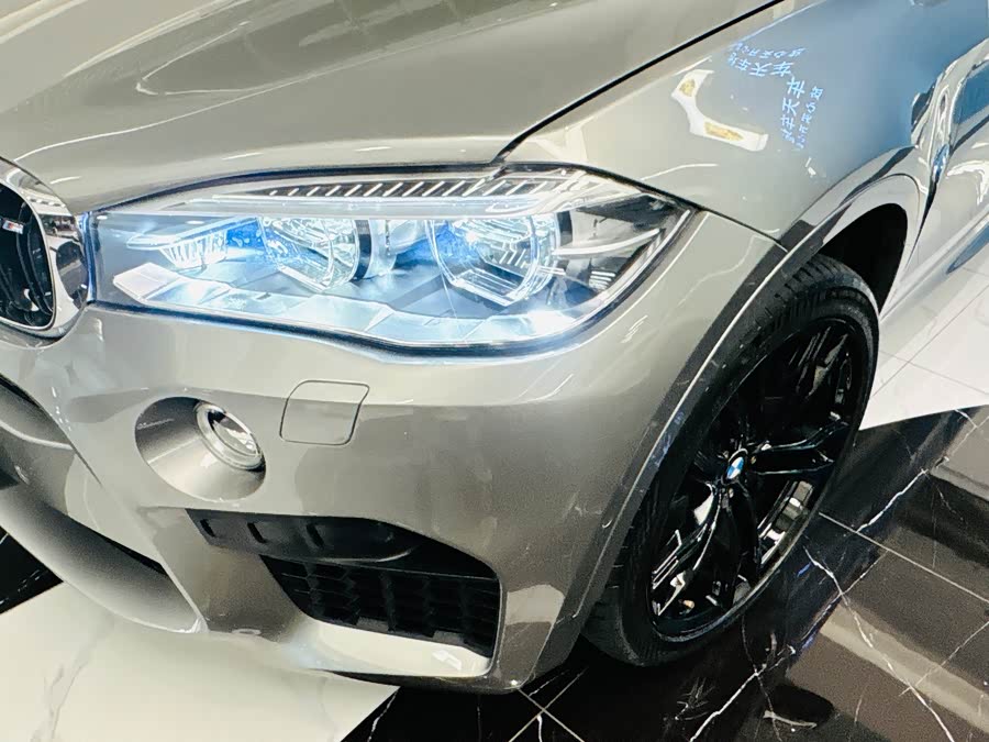 BMW X6 M 2016 car image #22