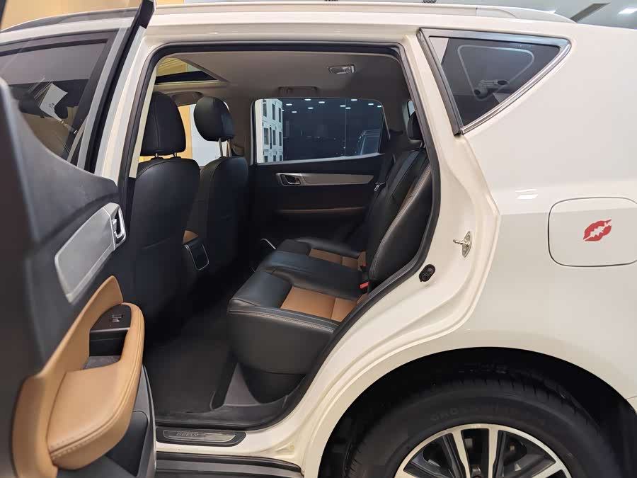 GEELY Vision X6 2019 imagen de coche #22