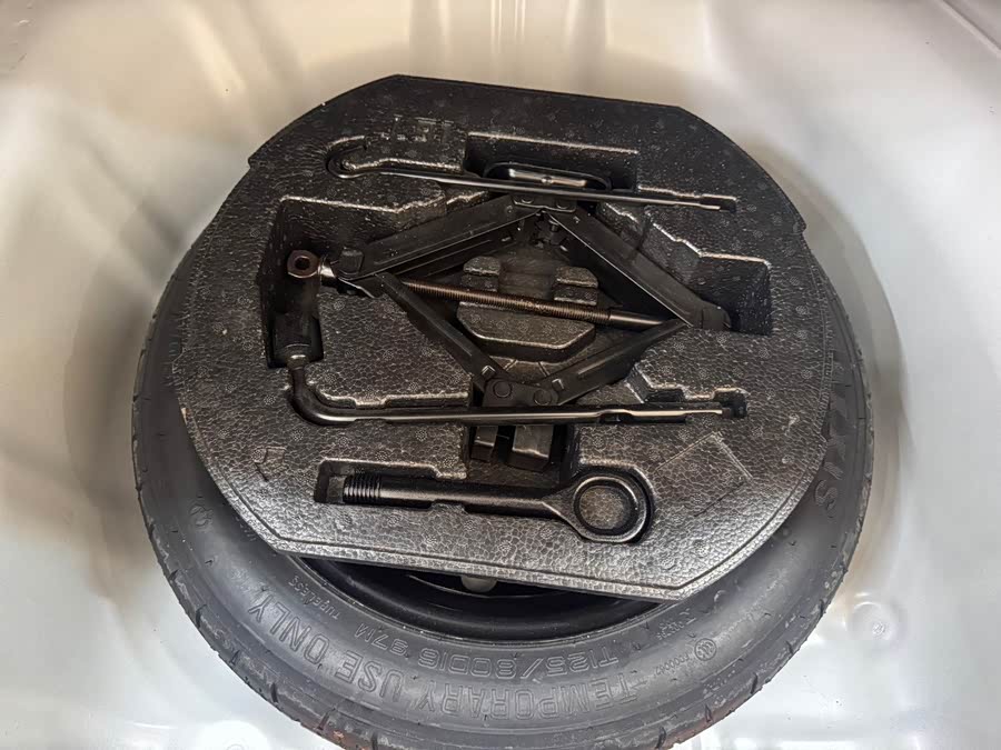 Kia K3 2021 car image #22