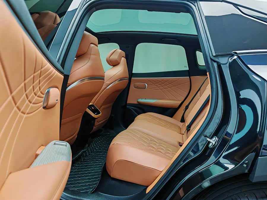 深蓝汽车 深蓝S07 2024 汽车图片 #22