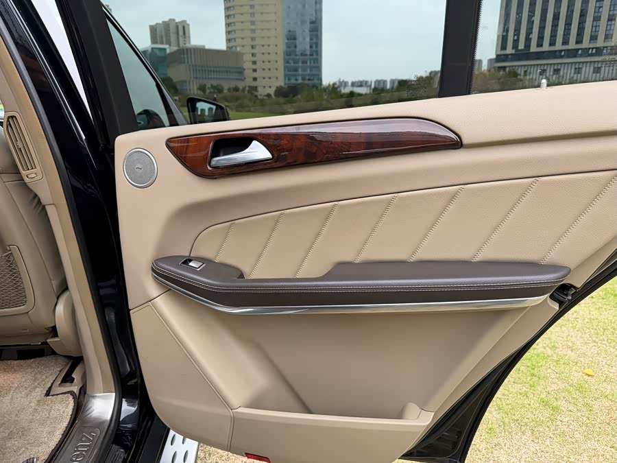 Mercedes-Benz GL Class 2013 #22 Mercedes-Benz GL Class 2013 car image #22