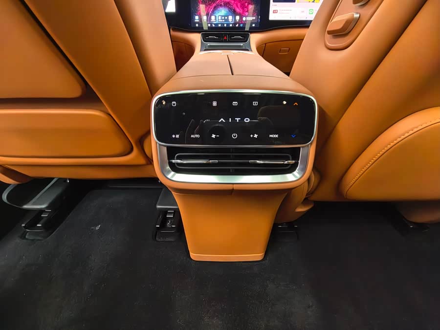 2025 car image #22