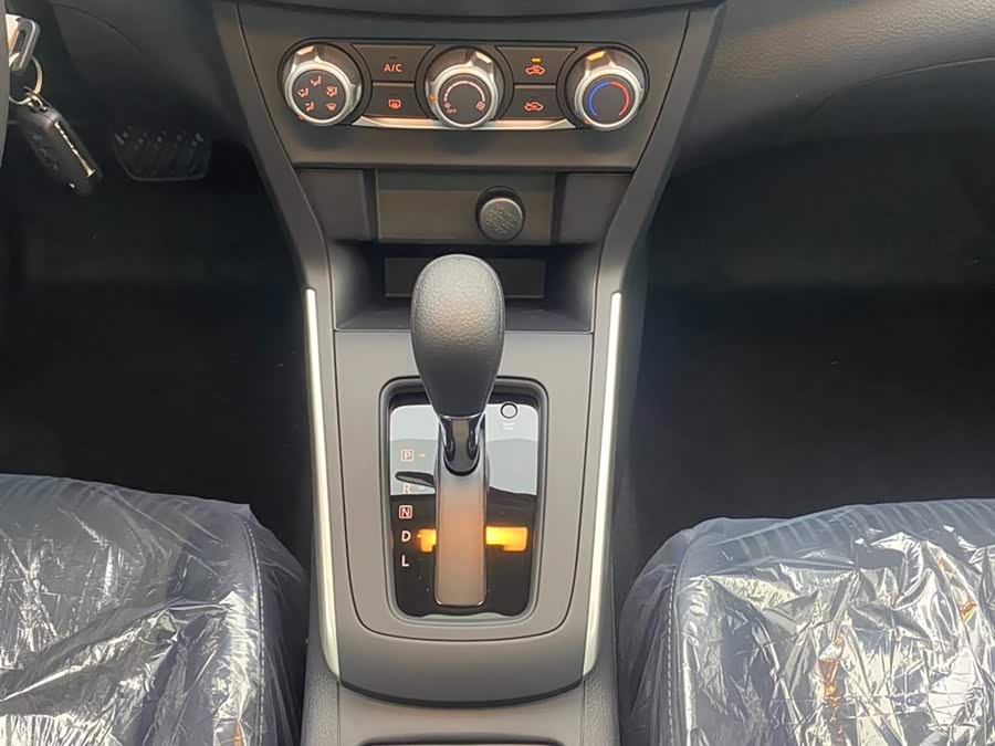 Nissan Sylphy car image #22