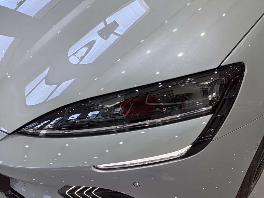 BYD Seal 2025 car image #22