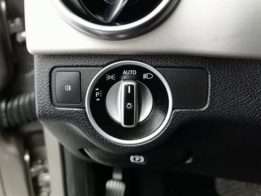 Mercedes-Benz GLK Class 2012 #22 Mercedes-Benz GLK Class 2012 car image #22