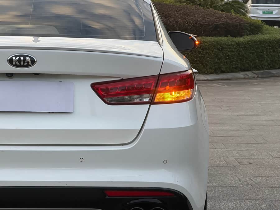 Kia K5 2016 #22 Kia K5 2016 car image #22