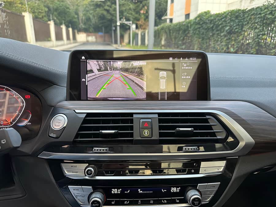 BMW X3 2021 immagine di auto #22