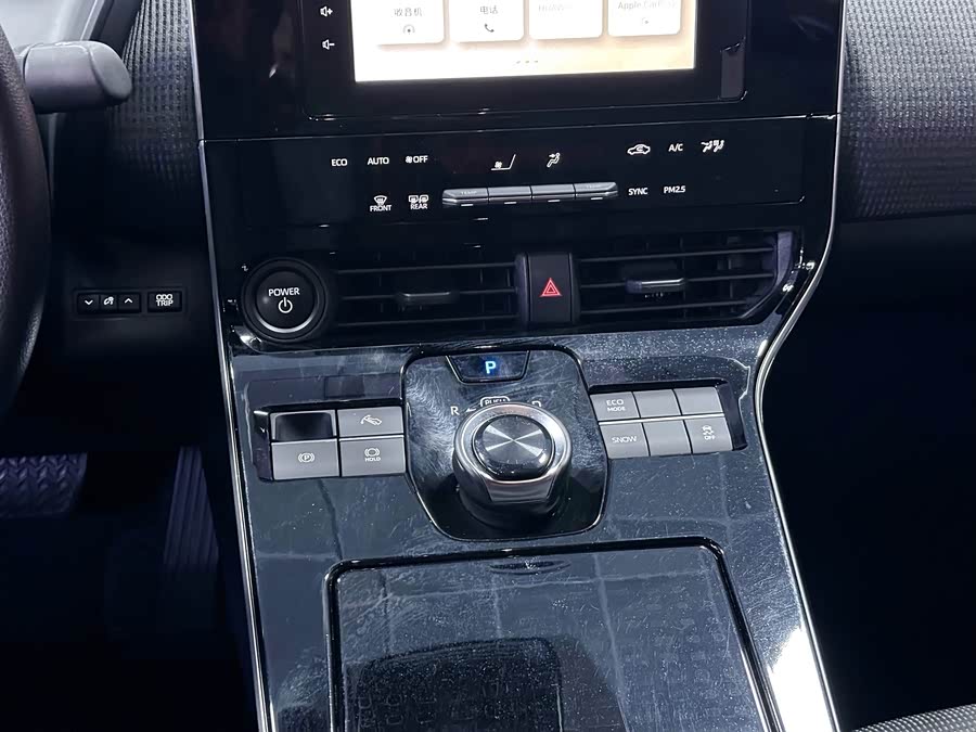 Toyota bZ4X 2023 immagine di auto #22