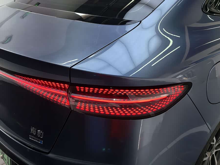 BYD Seal 2025 car image #22