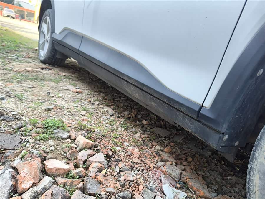 Chevrolet Charm 2023 car image #22