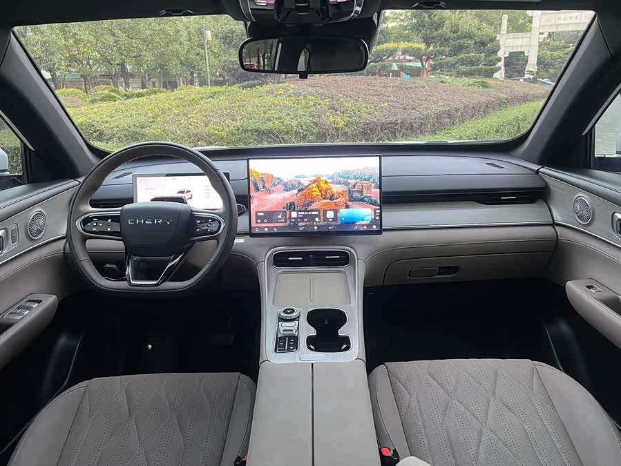 Chery Tiggo 8 Plus 2024 image de voiture #22