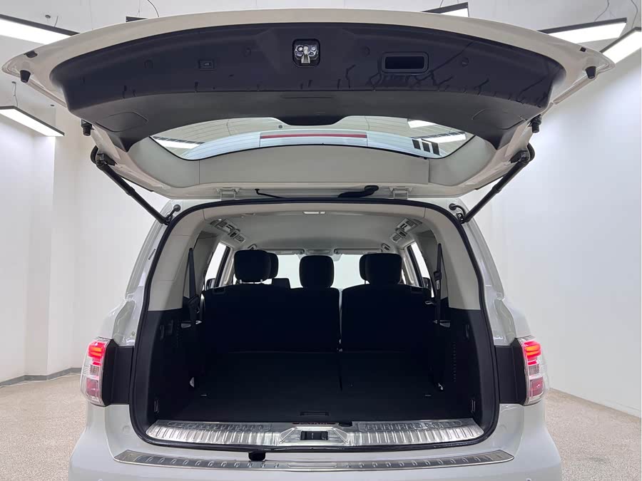 日产 途乐 2018 汽车图片 #22