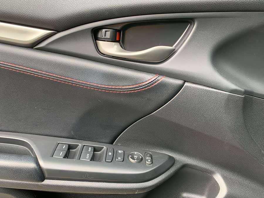 Honda Civic 2020 car image #22